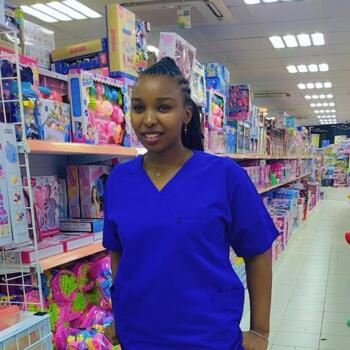 Nanny in Riyadh: Serah