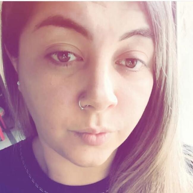 Niñera en Manuel Alberti: Sharon