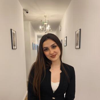 Bonă în București: Raluca