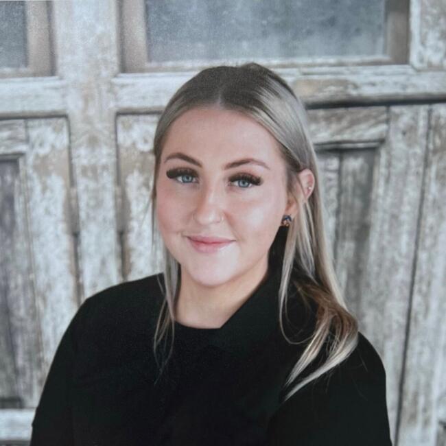 Babysitter in Maitland: Madie