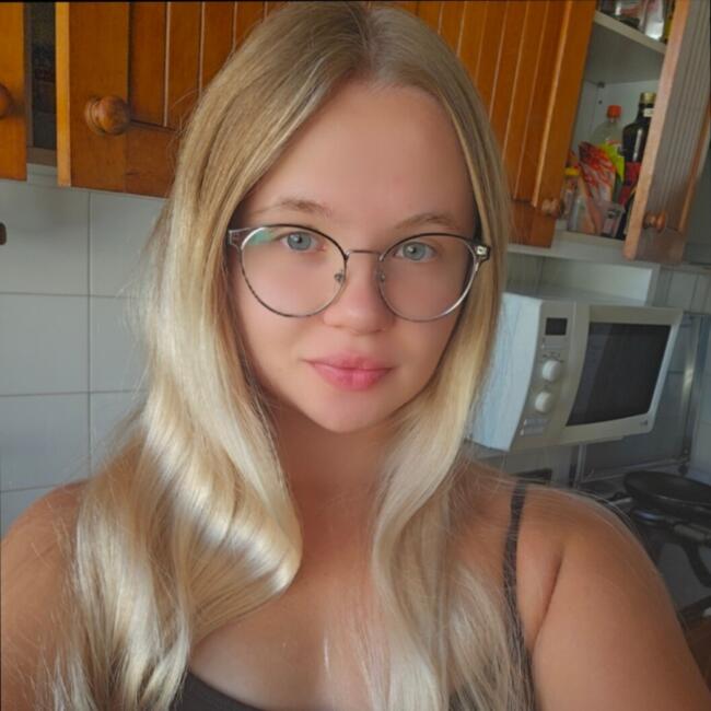 Babysitter in Funchal: Veronika