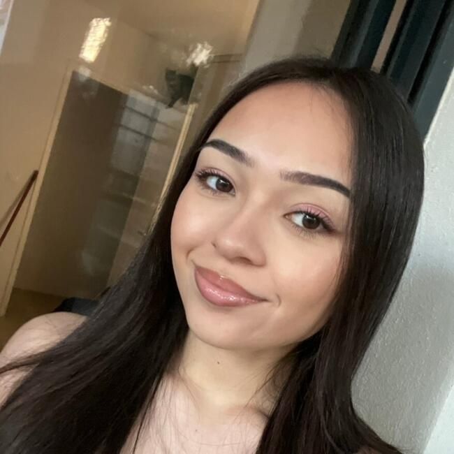 Babysitter in Saint-Maur-des-Fossés: Valentine