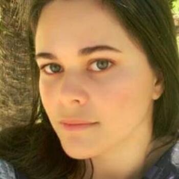 Trabalho de babysitting em Faro: Trabalho de babysitting Stefani