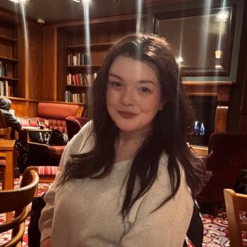 Babysitting job in Durham: babysitting job Hannah