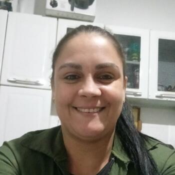 Babysitter Rio de Janeiro: Elisangela Telles