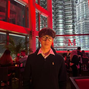 Babysitter in Singapore: Lucas