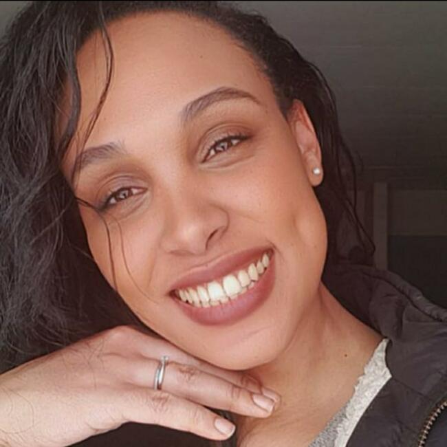 Babysitter in Cape Town: Monique