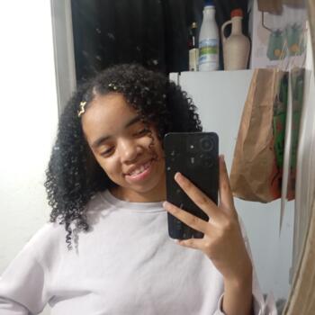 Baby-sitter in Amadora: Marcia Sousa Almeida