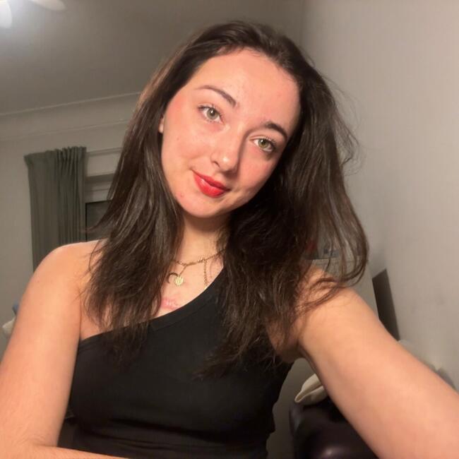 Babysitter in Versailles: Adèle
