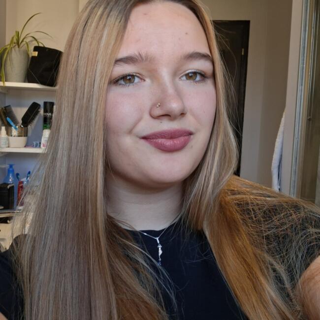 Babysitter in Vienne: Chloé