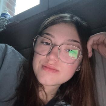 Babysitter in Avesnes-sur-Helpe: Emma