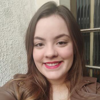 Babysitter Porto Alegre: Mellany