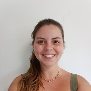 Baby-sitter Saint-Genis-Pouilly: Chloe