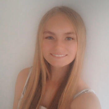 Babysitter in Newcastle: Makayla