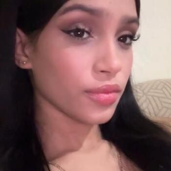 Babysitter in The Bronx: Ashley