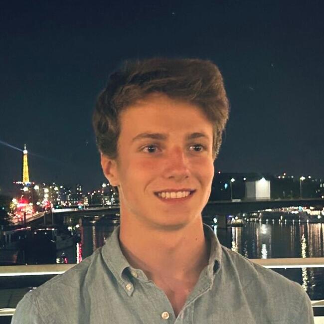 Babysitter in Boulogne-Billancourt: Baptiste