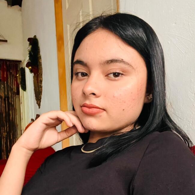 Babysitter in San Miguelito: Exania