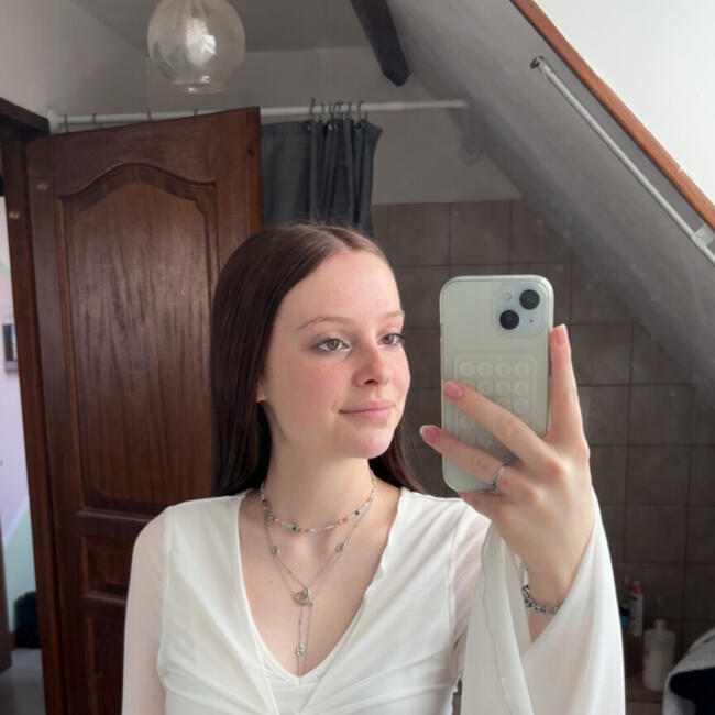 Babysitter in Sens: Juliette