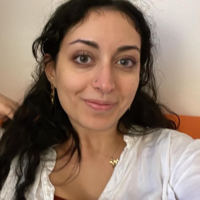 Babysitter in Rome: Manuela