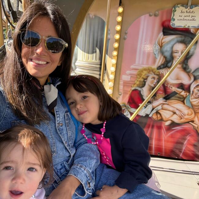 Δουλειά για babysitter στην περιοχή Λα Ροσέλ: Catarina