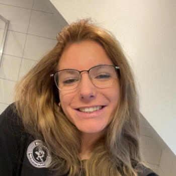 Babysitter in Wuustwezel: Amy Zwertvaegher