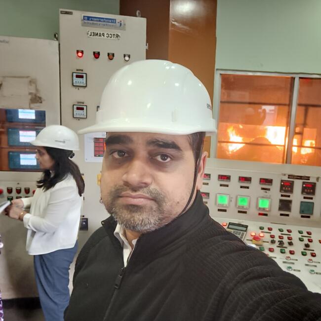 गुरुग्राम में बेबीसिटिंग की नौकरी: Ashish Kumar