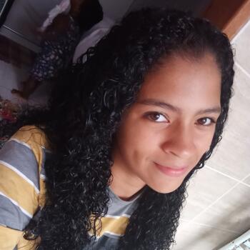 Babysitter Rio de Janeiro: Kassiane