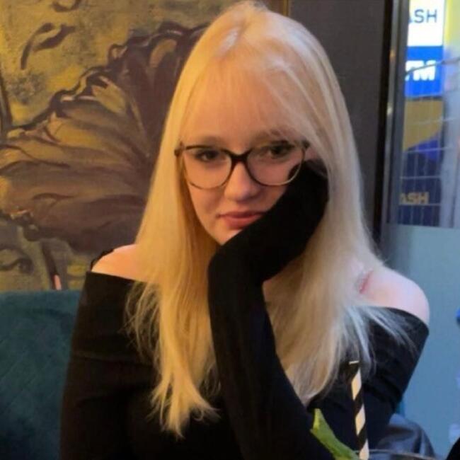 Babysitter in Antwerpen: Emily