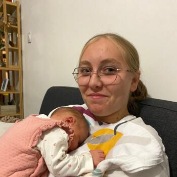 Babysitter in Romorantin-Lanthenay: Mady-Nina