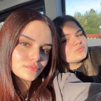 Babysitter in Montbrison: Ciara