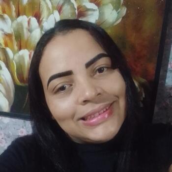 Babysitter Várzea Grande: Flávia