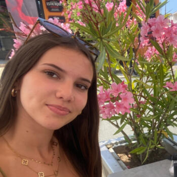 Babysitter in Rennes: Juliette