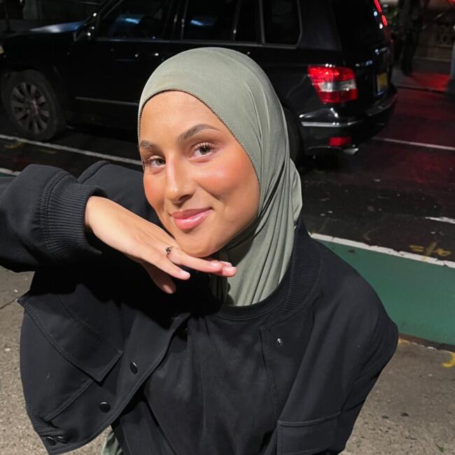 Babysitter in La Courneuve: Ylahna