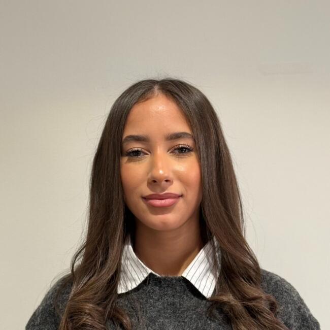 Babysitter in Saint-Leu-la-Forêt: Lydia