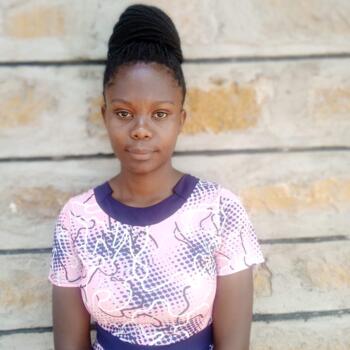 Babysitter in Angern an der March: CLAIRE