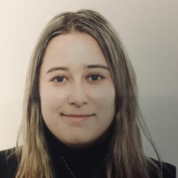 Baby-sitter in Alcorcón: Laura
