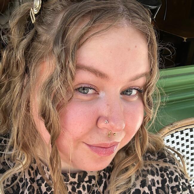 Babysitter in Mitry-Mory: Marine