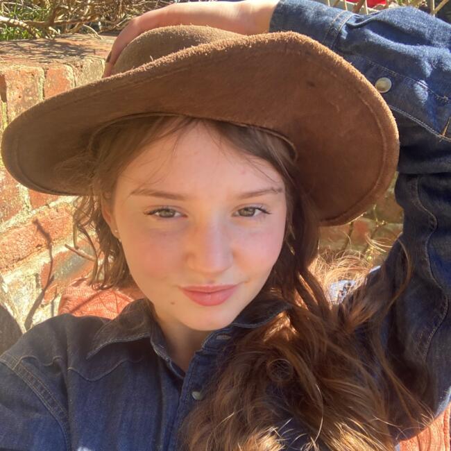 Babysitter in Glasgow: Betty Sarah