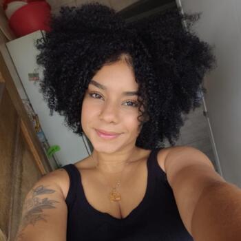 Babá em Betim: Bárbara