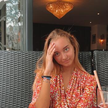 Babysitter in Tours: Diane
