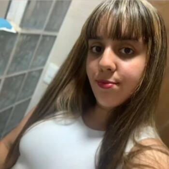 Babysitter in Montevideo: Avril