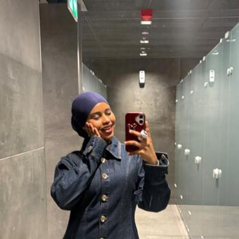 Babysitter in Wegberg: Amiira