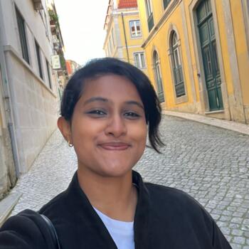 Babysitter in Lisbon: Liz