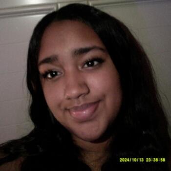 Babysitter in Methuen: Katiana