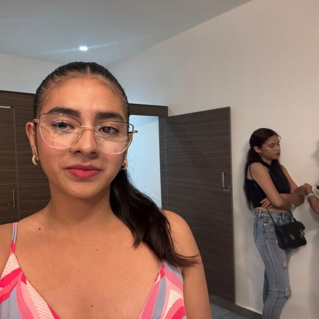 Babysitter in David: Nathaly