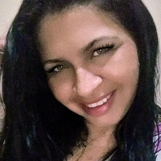 Babá em Maracanaú: Luana