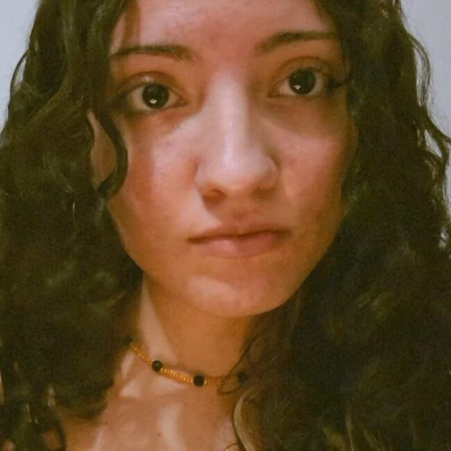 Babá em Antonina: Renata