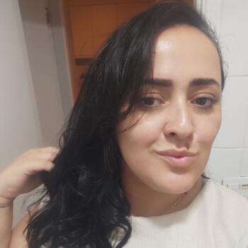 Babysitter in Cesário Lange: Maria elaine
