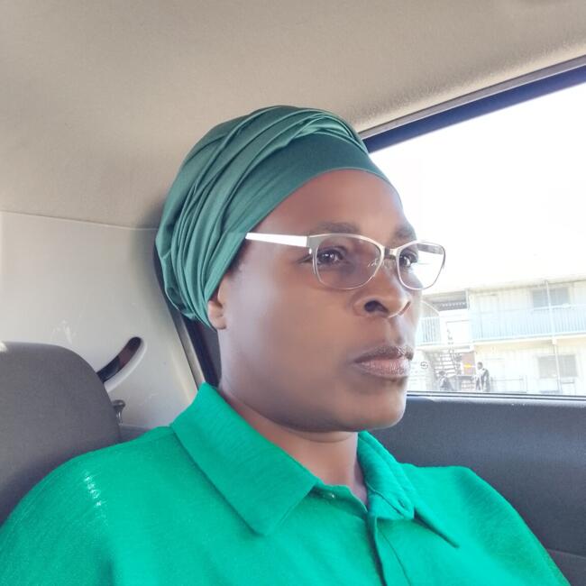 Babysitter in Cape Town: Rayanai