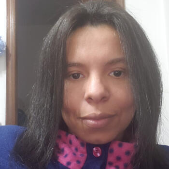 Babysitter in Vila Nova de Famalicão: Marilucia
